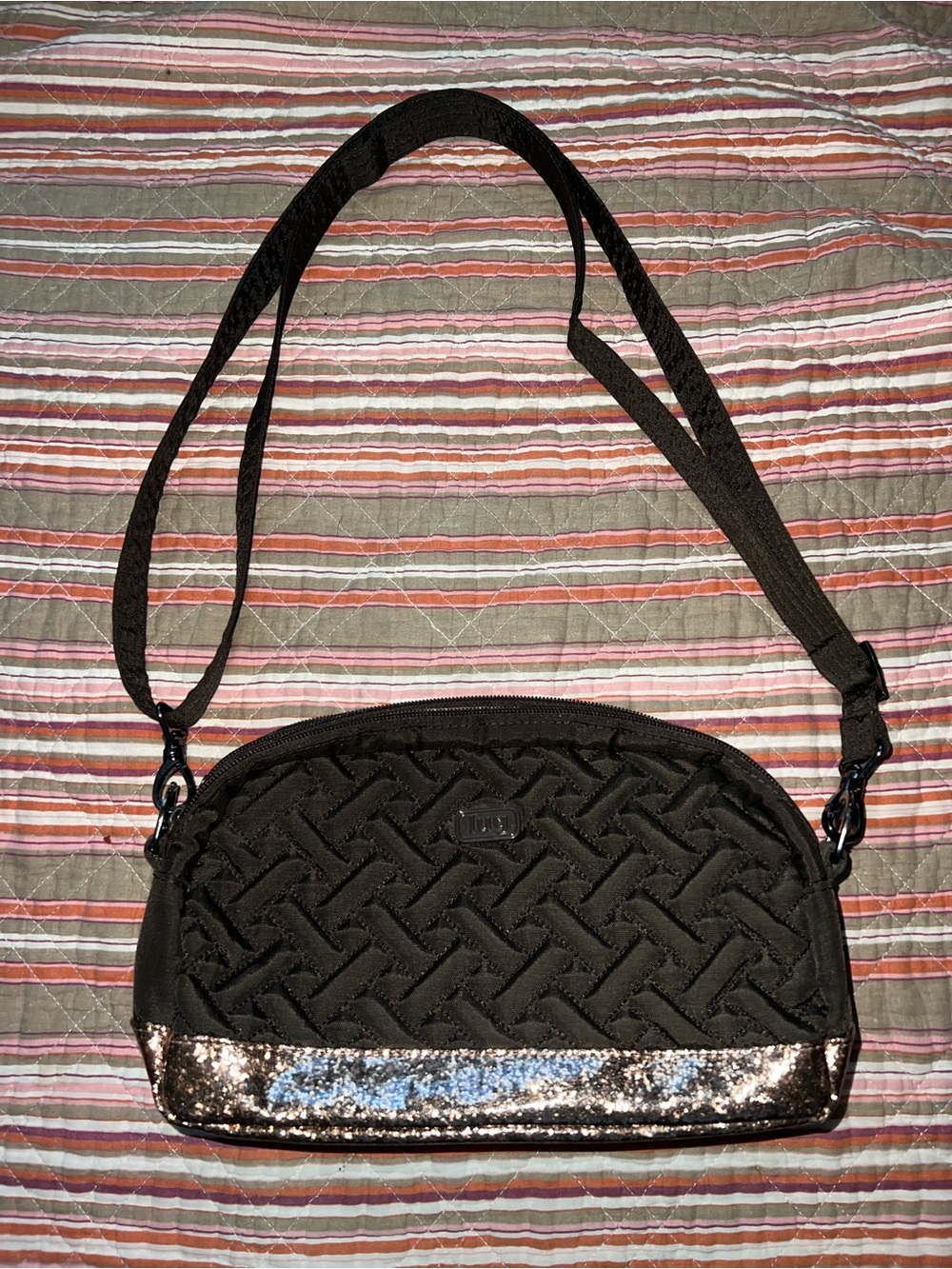 Lug~Punter Quilted Brown Crossbody Bag with Glitter Trim